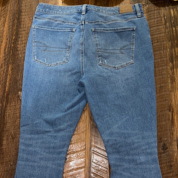 American Eagle Blue Jeans. Size 12, short. - Picture 3 of 4